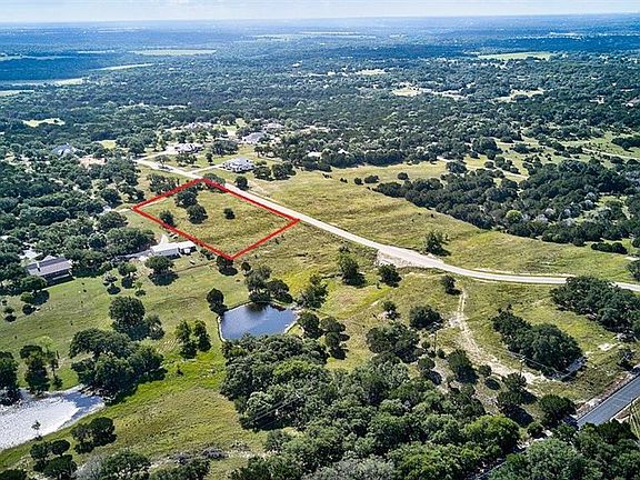 5th image of 121 Saddle Ln