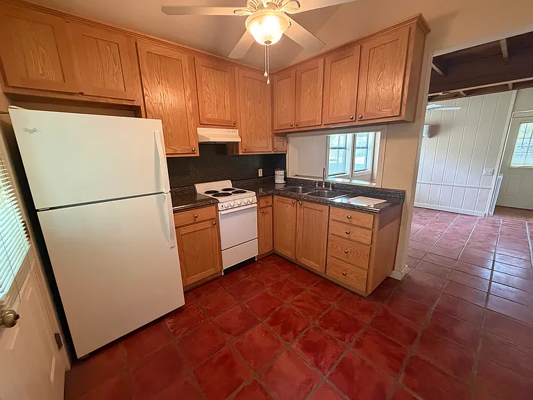 112 Mill Race Ln — Photo 15