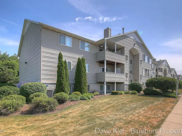8348 Jasonville Ct SE, Caledonia, MI 49316