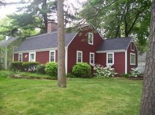 18 Barry Wills Pl, Springfield, MA 01118