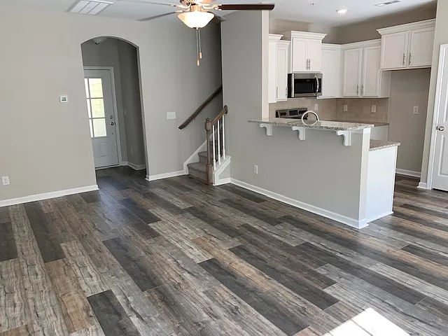 709 Finse Dr — Photo 6