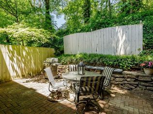 5620 Chemin De Vie, Sandy Springs, GA 30342
