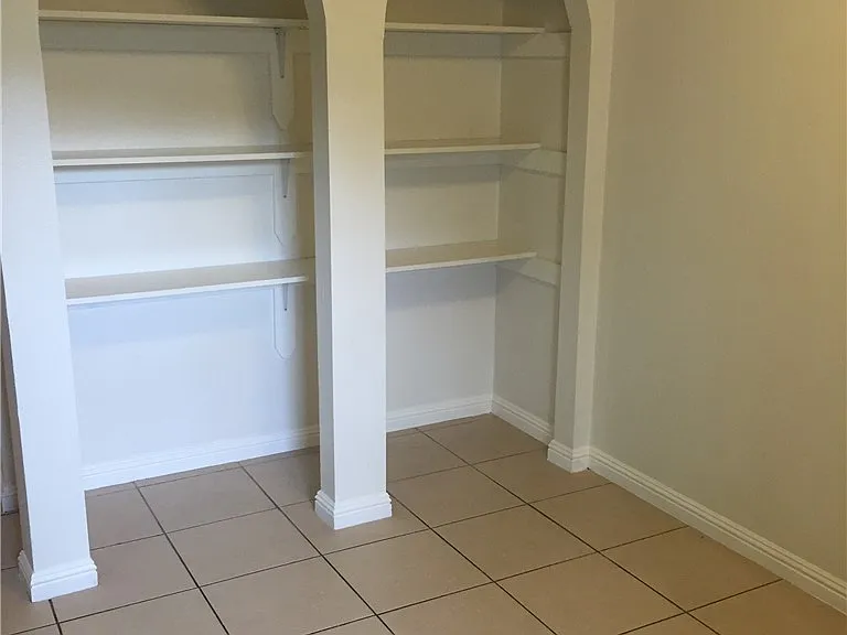 7030 Burcot Ave #C105 — Photo 38