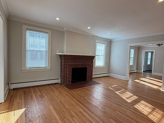 3rd image of 9 Bretton Rd Floor 2