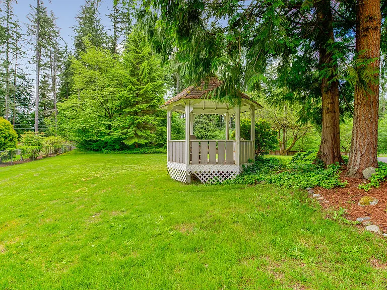 side yard