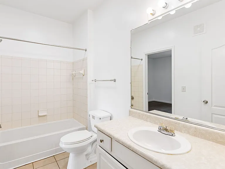 17906 Villa Creek Dr — Photo 13