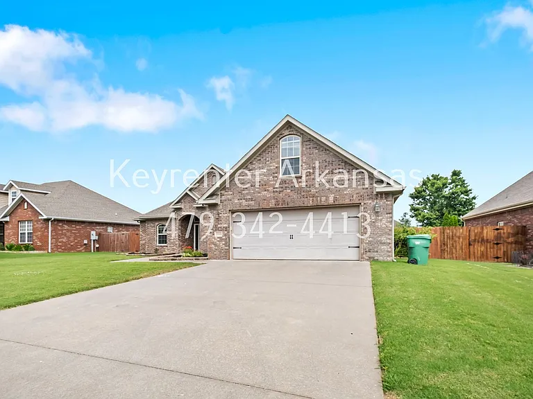 1048 Tarah Knolls Cir — Photo 3