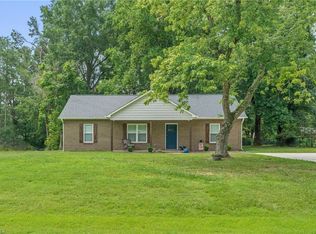 3847 Arbor Dr, Trinity, NC 27370