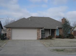 324 Baker St, Norman, OK 73072