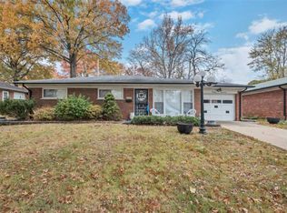 1517 Park Way Dr, Saint Louis, MO 63130