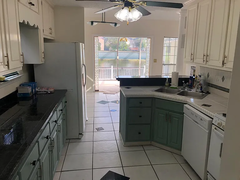 6016 Bordeau Walk SE — Photo 11