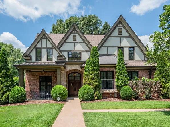 221 Mockingbird Rd, Nashville, TN 37205