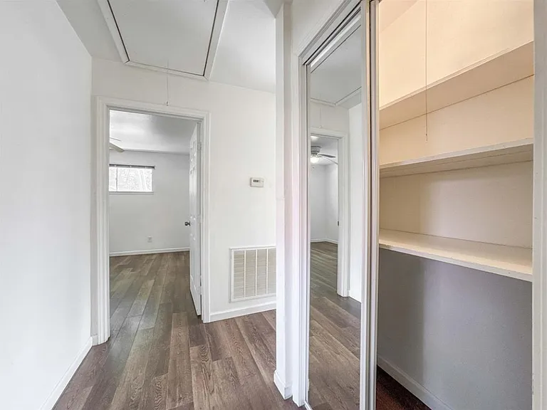 4537 Dakota St #4 — Photo 8