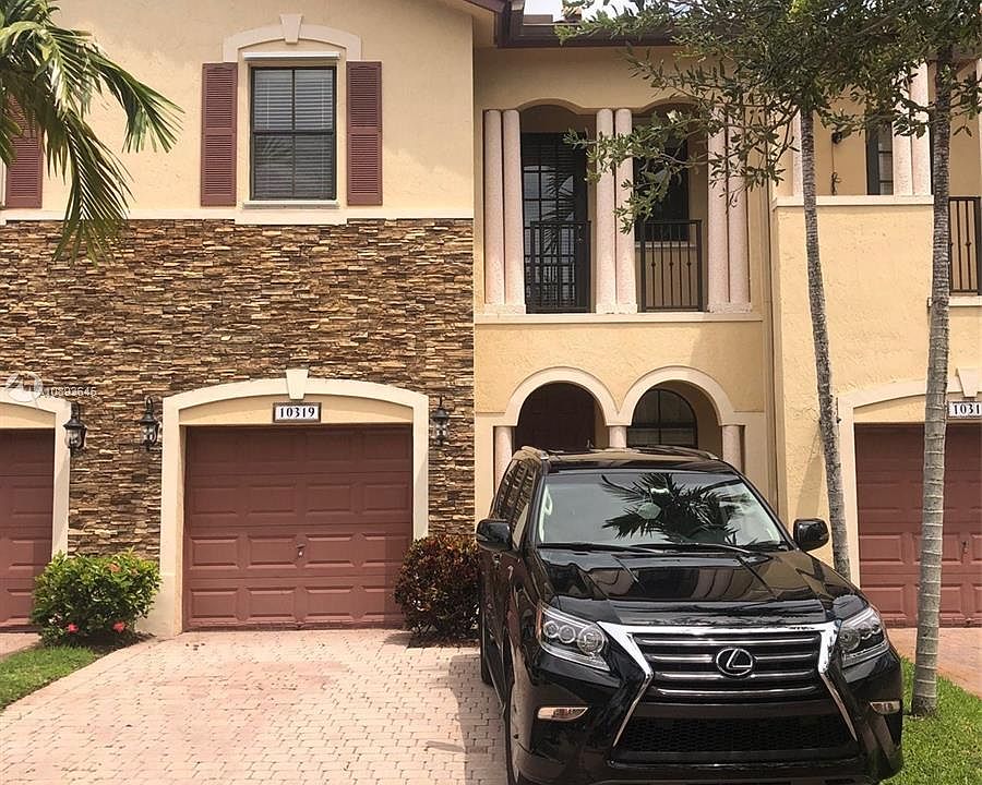 1st image of 10319 NW 30th Ter #10319