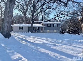 6509 Pin Oaks Dr, West Lafayette, IN 47906