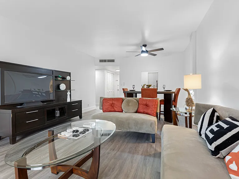 Arbors Aventura — Photo 5