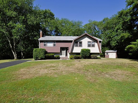 2nd image of 87 Lorraine Dr