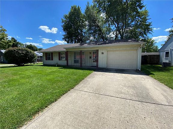 2nd image of 1417 Woodside Dr