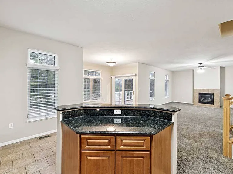 Stone Ridge Estates Apartments & Duplexes — Photo 160