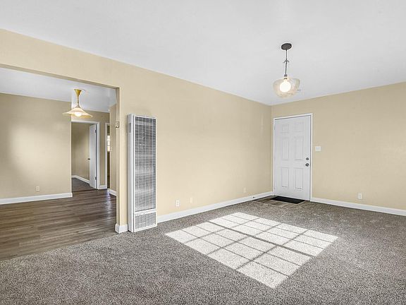 5th image of 2855 Marina Blvd