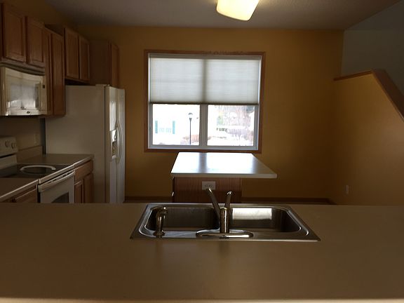 4th image of 11705 Emery Village Dr N