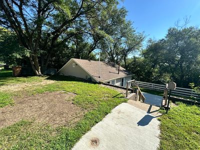 568 Lawnridge Ave SE, Huron, SD, 57350