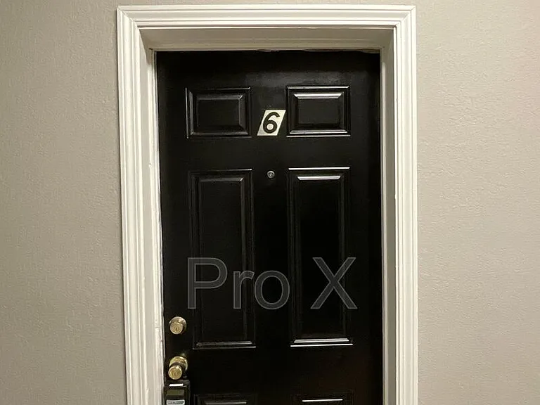 34 S Main St #6 — Photo 3
