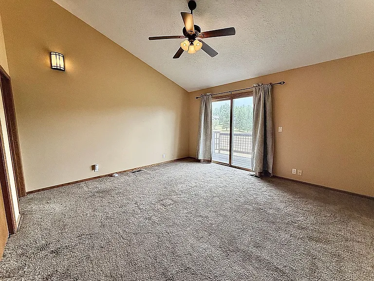 8730 N Silver Spur Rd — Photo 54