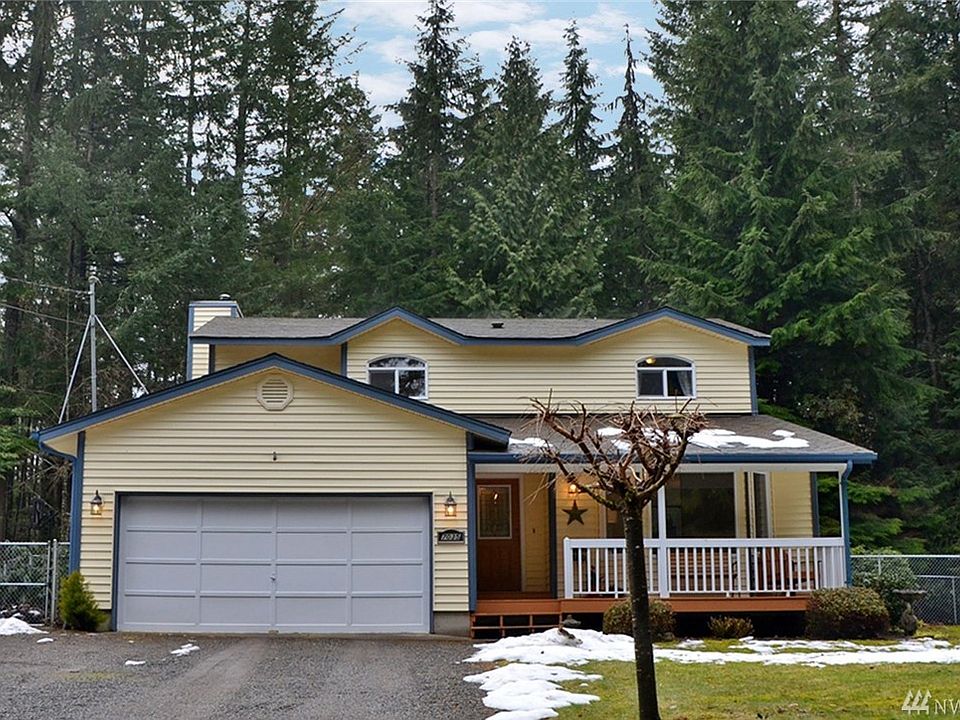 1st image of 7035 Bayview Dr SE