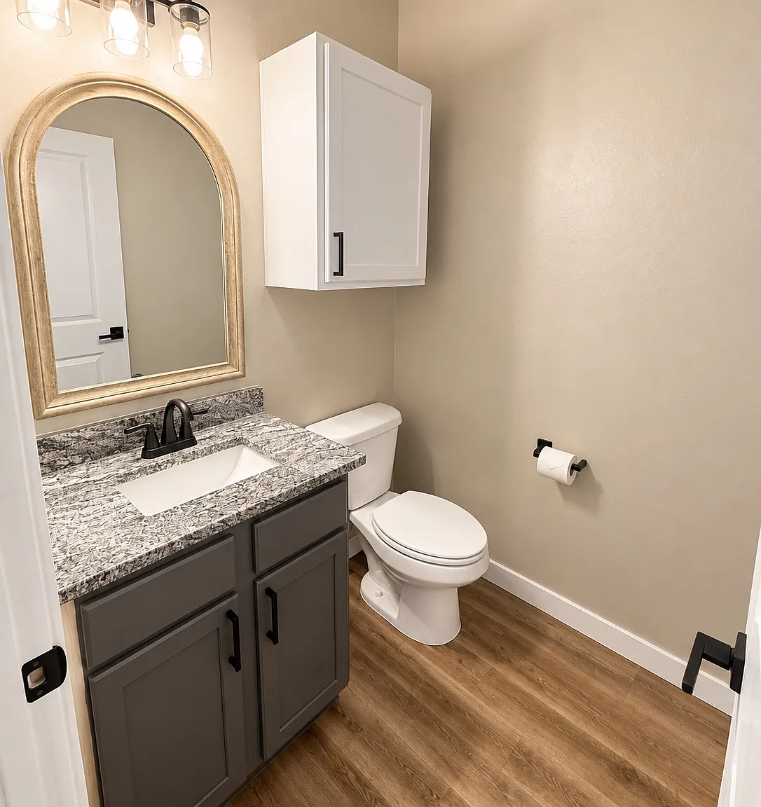 5 bed, 2.5 bath, 1943 sqft, $2,200 — Photo 4