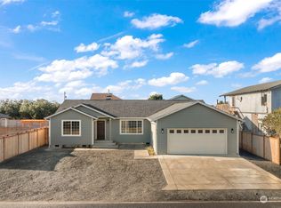 573 Ocean Shores Blvd SW, Ocean Shores, WA 98569