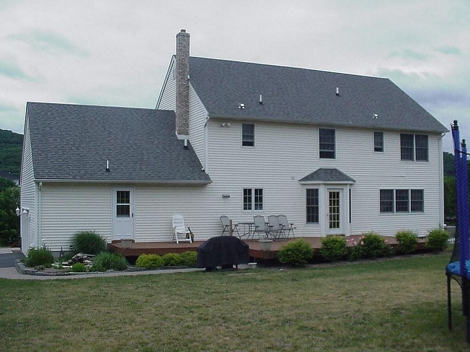 2nd image of 12 Seeley Storm Dr