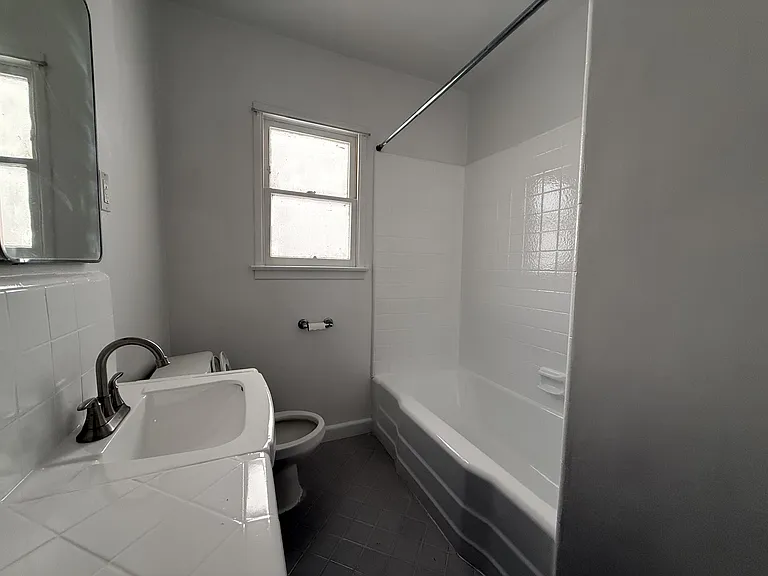 1211 N Flores St #1 — Photo 11