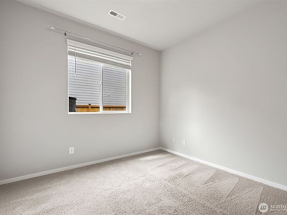 5th image of 10517 185th Street Ct E