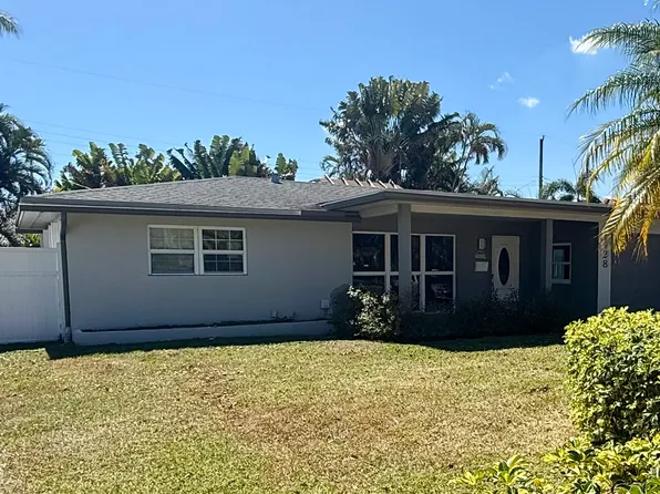 1428 SE 2nd St, Pompano Beach, FL 33060
