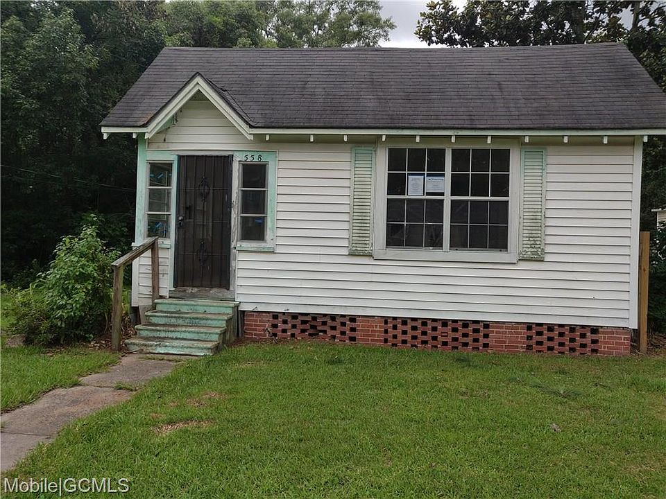 1st image of 558 Lesesne St