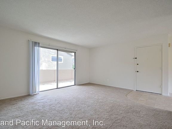 2nd image of 2302 Marshallfield Ln APT C
