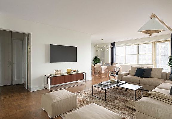 3rd image of 185 E 85th St APT 8F