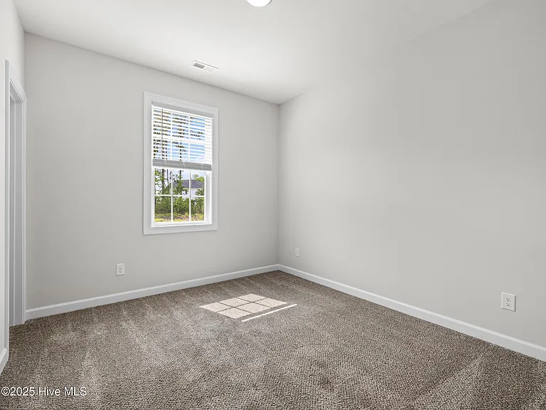908 Freewoods Ct — Photo 35