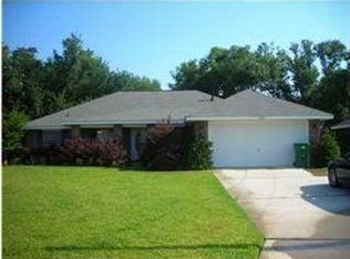 4903 Chads Cir, Pace, FL 32571