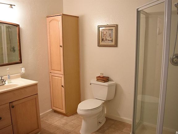4th image of 2206 Forebay Rd