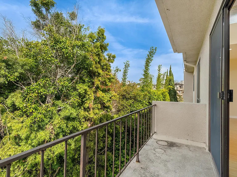 2175 S Beverly Glen Blvd #406 — Photo 26