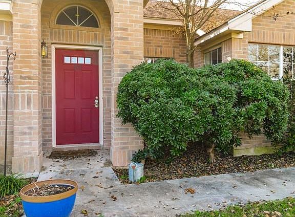 3rd image of 300 Turtledove Cir
