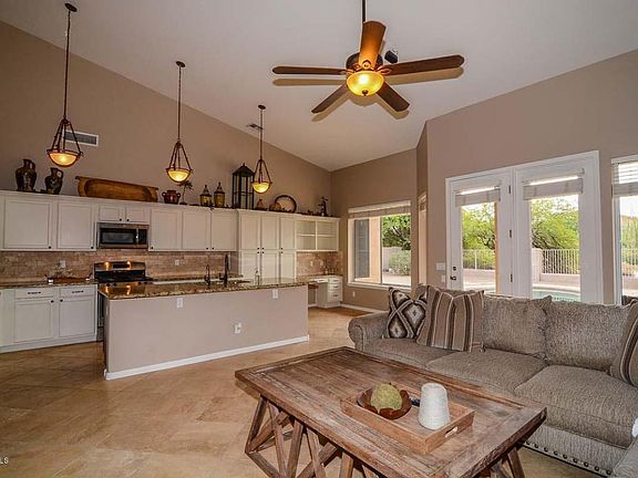 4th image of 4523 E Dale Ln