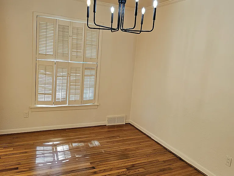 6517 Happy Ln — Photo 11