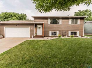 615 N Poplar Ave, Tea, SD 57064