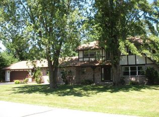 439 Brentwood Dr, Wisconsin Rapids, WI 54494