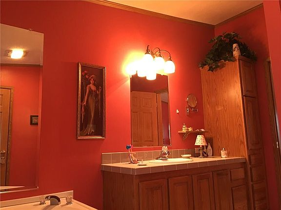 5th image of 6414 Roberts Dr #194