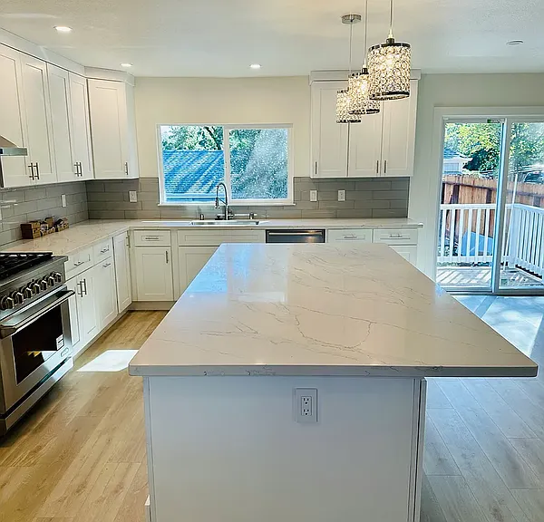 604 Los Olivos Rd — Photo 7