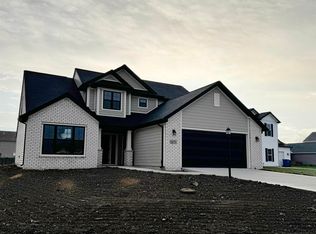 3879 Sun Stone Way, New Haven, IN 46774